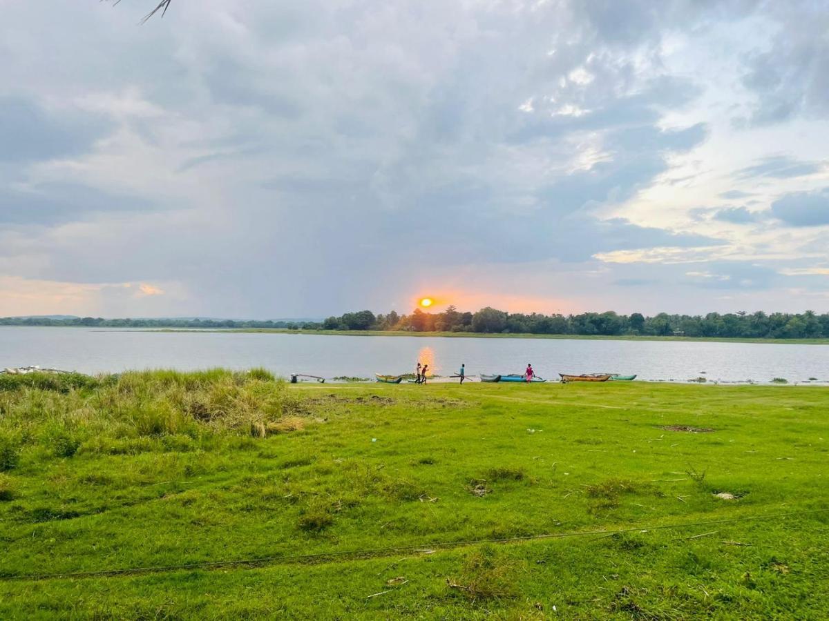Hotel Lake Park Polonnaruwa Exterior foto